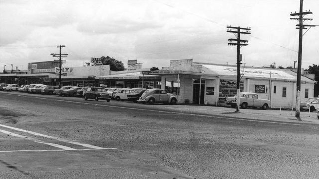 Dinsdale Remembers tile